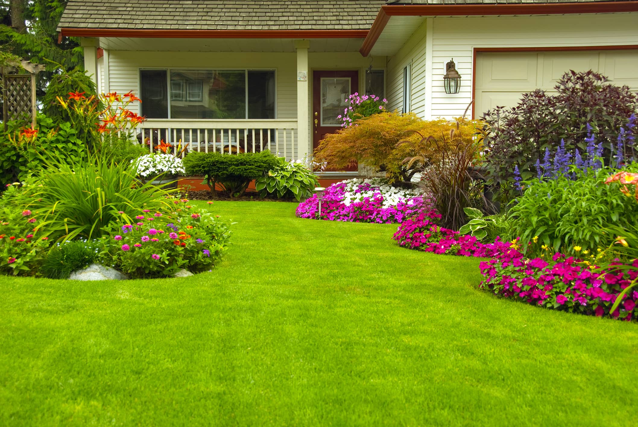 Home Lawn and Landscaping Services